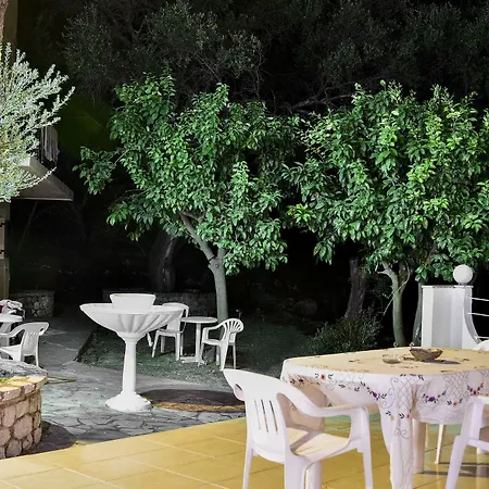 Corfu Apartment *